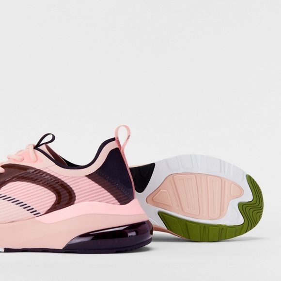 NWT Fabletics Manhattan Sneakers - Picture 4 of 5